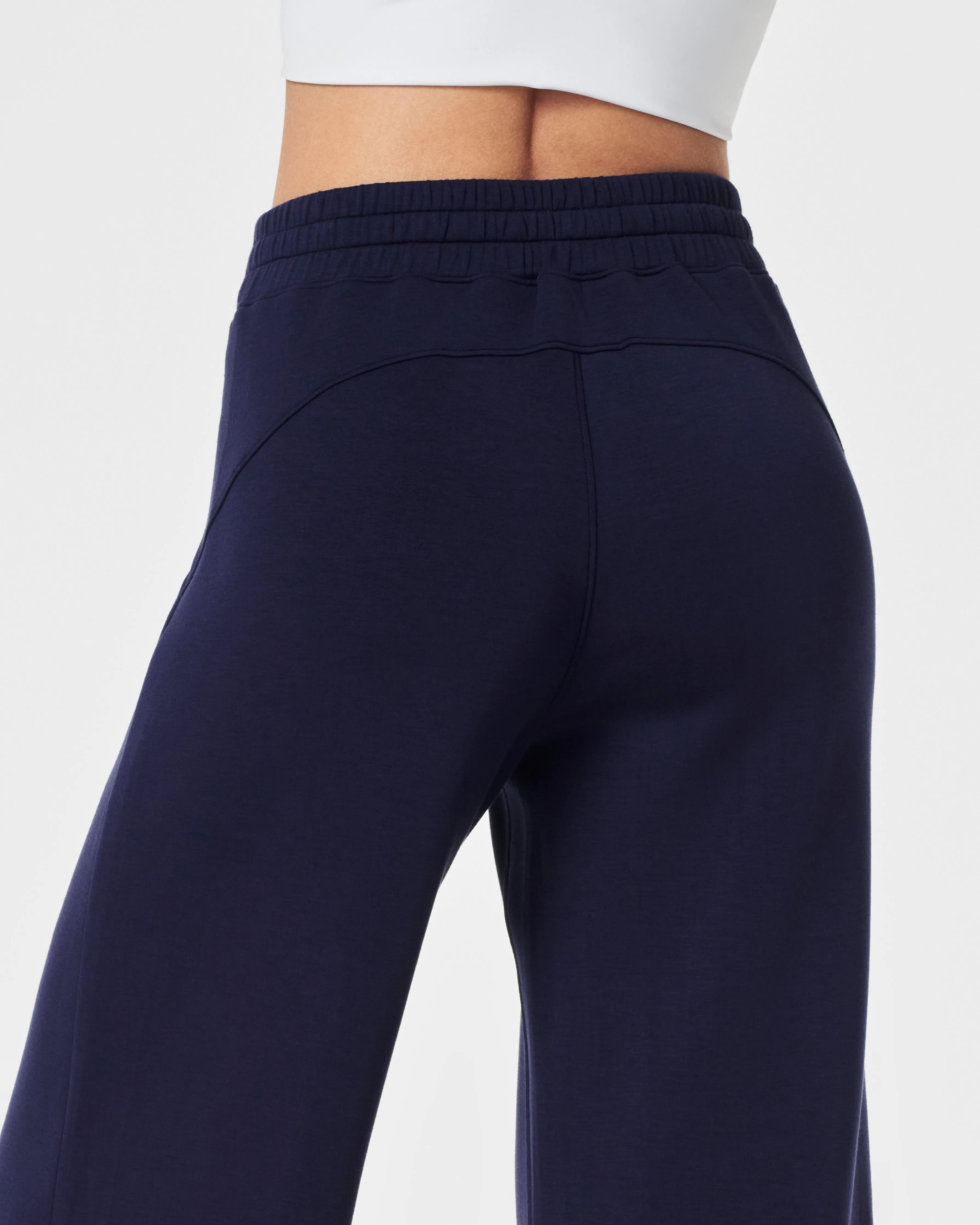 SPANX® AirEssentials Cropped Wide Leg Pant