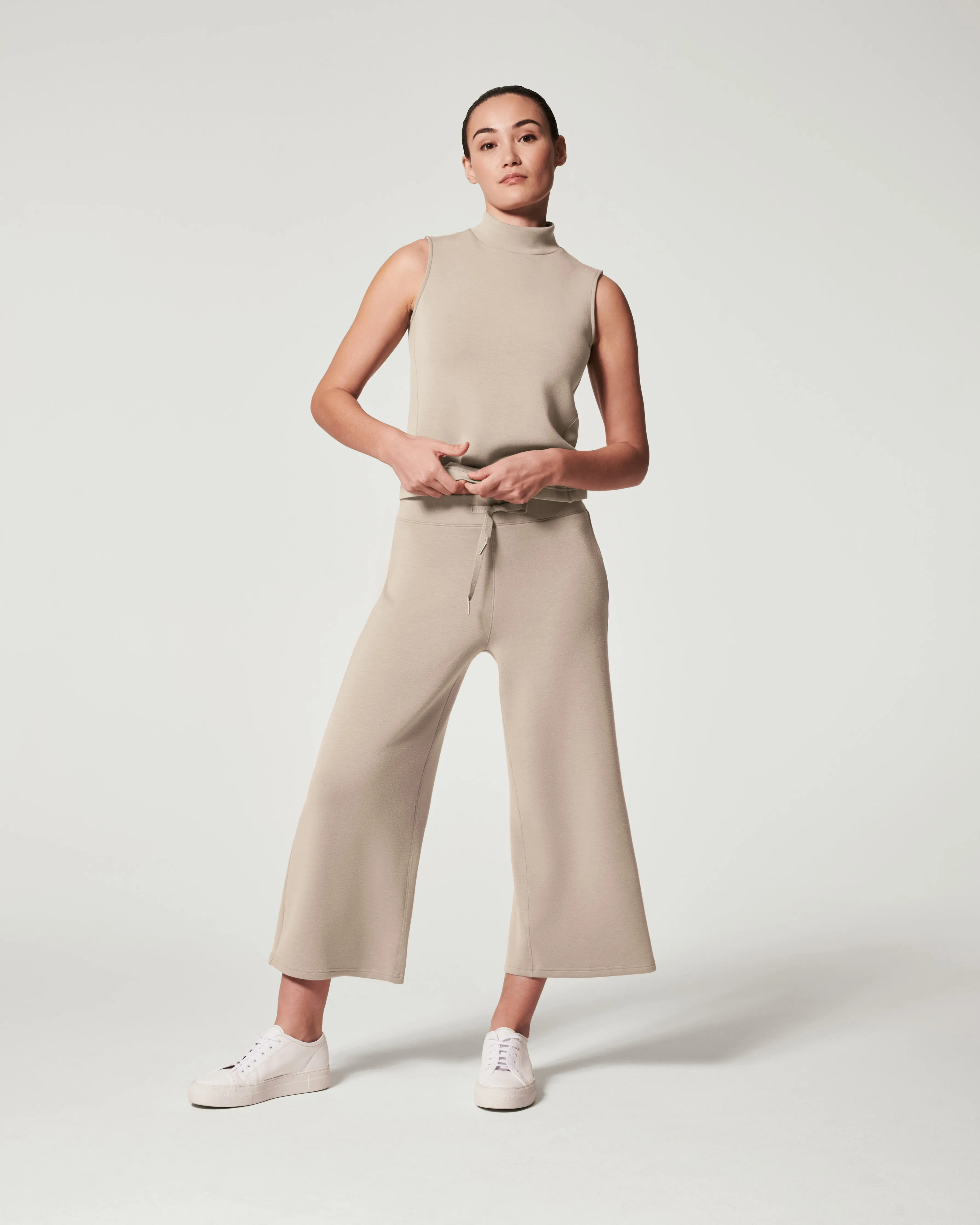 SPANX® AirEssentials Cropped Wide Leg Pant