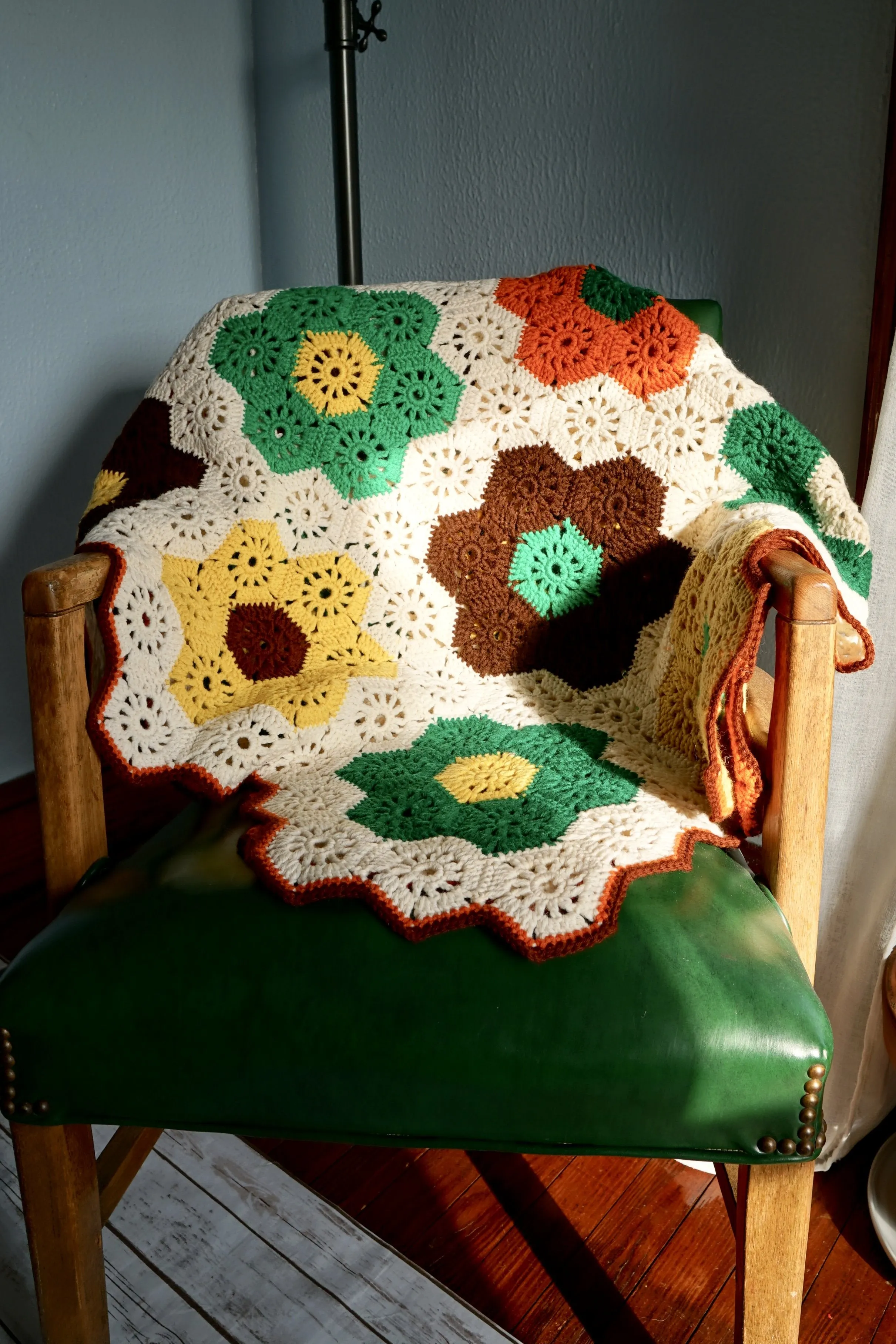 Vintage Crochet Honeycomb Throw